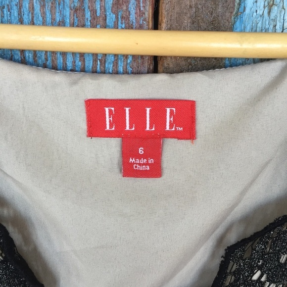 Elle Black Lace Dress with Tan Underlay - Picture 2 of 5